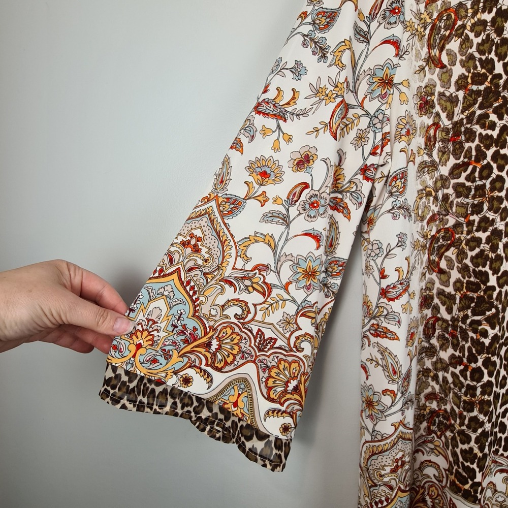 Chico's Leopard Paisley Floral V-Neck Bell Sleeve Tunic Top Brown White Size 1 M - Picture 6 of 8
